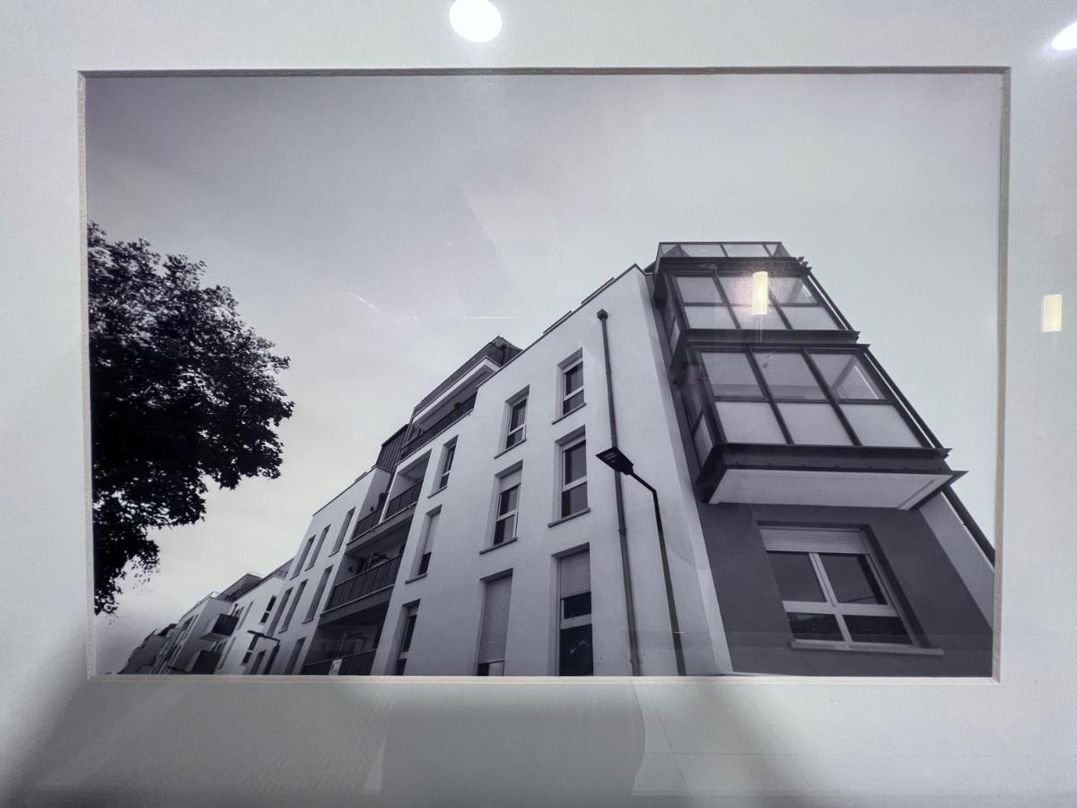 Chambre Individuelle Dans Un Appartement A 37 De Champs Elysees Sartrouville Bagian luar foto